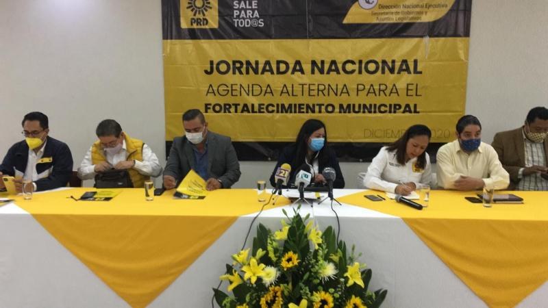Construye PRD programa alterno de nación para defender a Estados y municipios