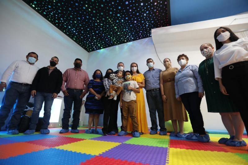 Inauguran nueva Cámara Multisensorial del DIF Bahía de Banderas