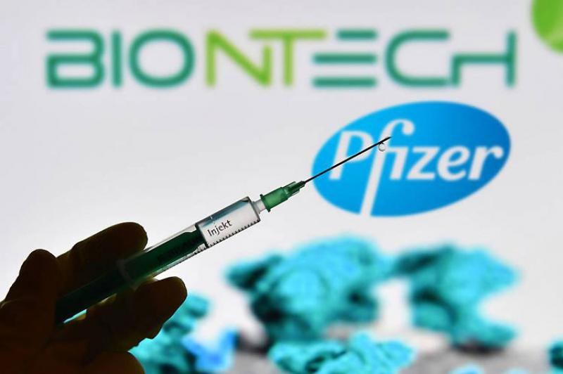 Pfizer podría no vender más dosis de su vacuna a Estados Unidos