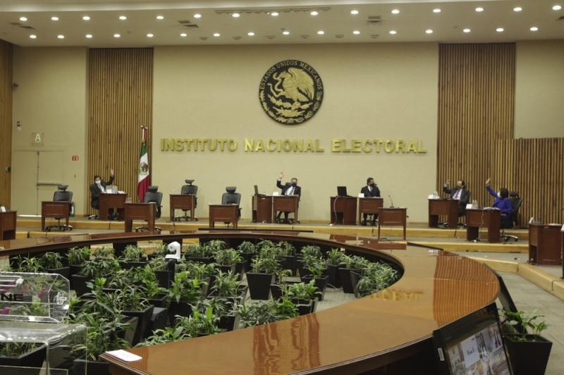 Multa INE a Levántate Para Nayarit y Nueva Alianza por irregularidades