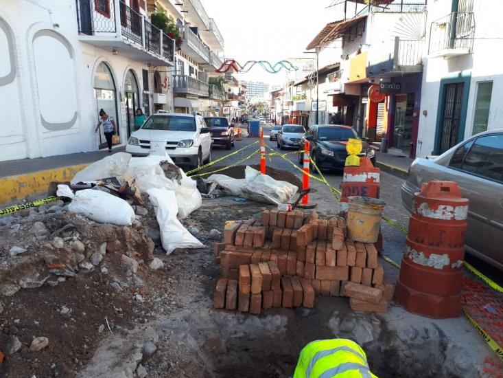 Concluye SEAPAL Introducción de Manga en Colector en Calle Juárez