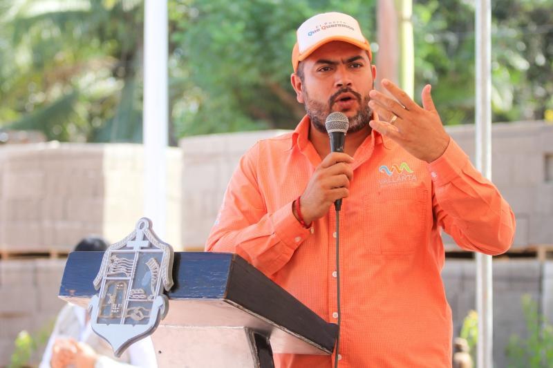 Diego Franco Jiménez Deja la Dirección de Servicios Público