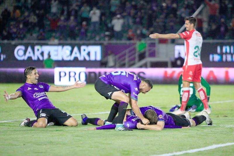 MAZATLÁN 3-2 NECAXA: ¡Sonó la tambora en el Kraken!