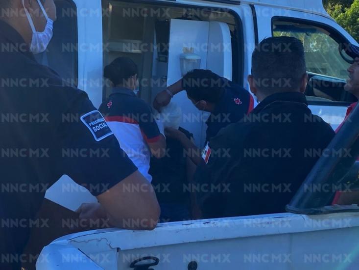 Encuentran hombre lesionado sobre la carretera San Juan