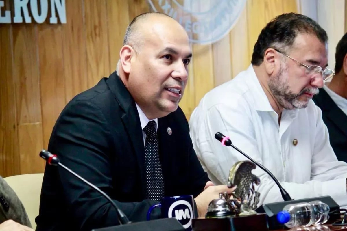 \"Javier Mercado es una manzana podrida en un gobierno honesto\"