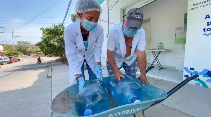 Sigue Apoyo Solidario de los Aguamáticos