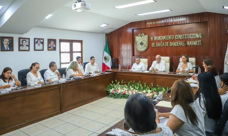 gobernador navarro quintero bahia de banderas